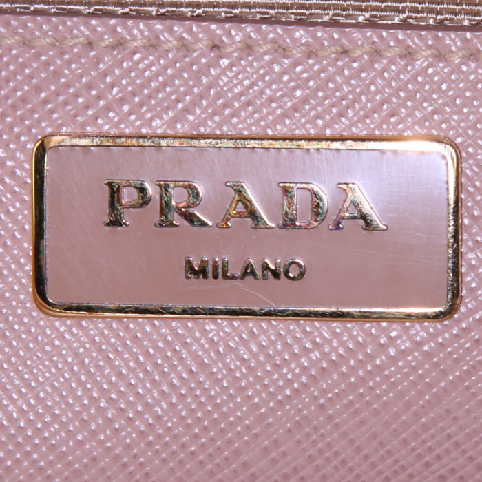 Prada Galleria handbag in rosy beige leather saffiano - Detail D4