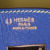 Borsa Hermes Birkin 30 cm in pelle Mysore bicolore blu elettrico giallo Soufre e etoupe - Detail D3 thumbnail