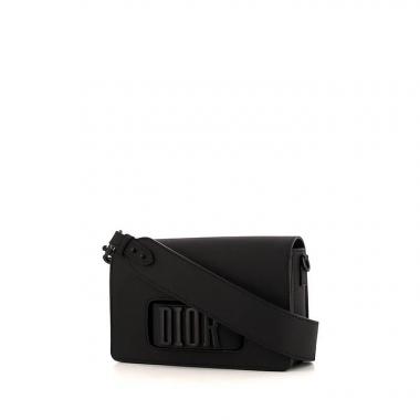 Bolso bandolera Dior DIO(R)EVOLUTION en cuero negro
