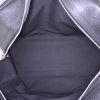 Bolsa de viaje Louis Vuitton en cuero taiga negro - Detail D2 thumbnail