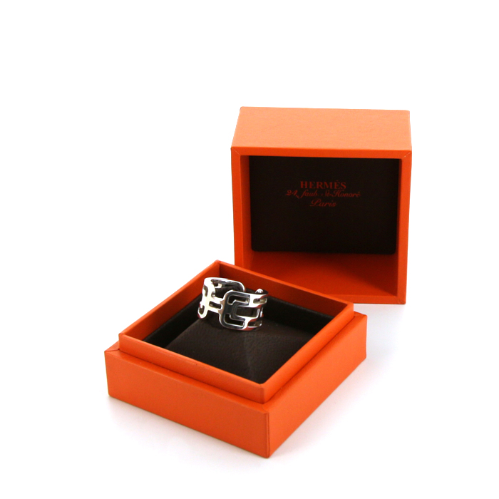 Hermès Arcane small model sleeve ring in silver - Detail D2