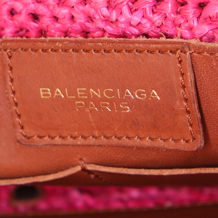 Bolso Cabás Balenciaga Classic City en raffia rosa y cuero marrón - Detail D3