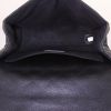 Bolsito-cinturón Chanel Pochette ceinture en cuero granulado negro - Detail D3 thumbnail