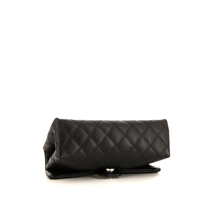 Bolsito-cinturón Chanel Pochette ceinture en cuero granulado negro - Detail D5