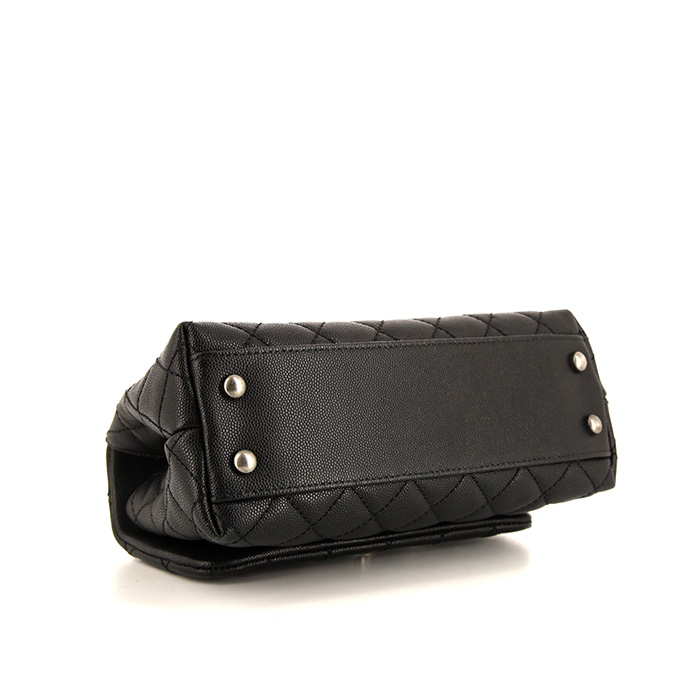 Chanel Coco Handle handbag in black quilted leather - Detail D5