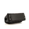 Bolso de mano Chanel Coco Handle en cuero acolchado negro - Detail D5 thumbnail