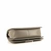 Bolso de mano Chanel  Mini Boy en piel de lagarto gris y cuero gris - Detail D5 thumbnail