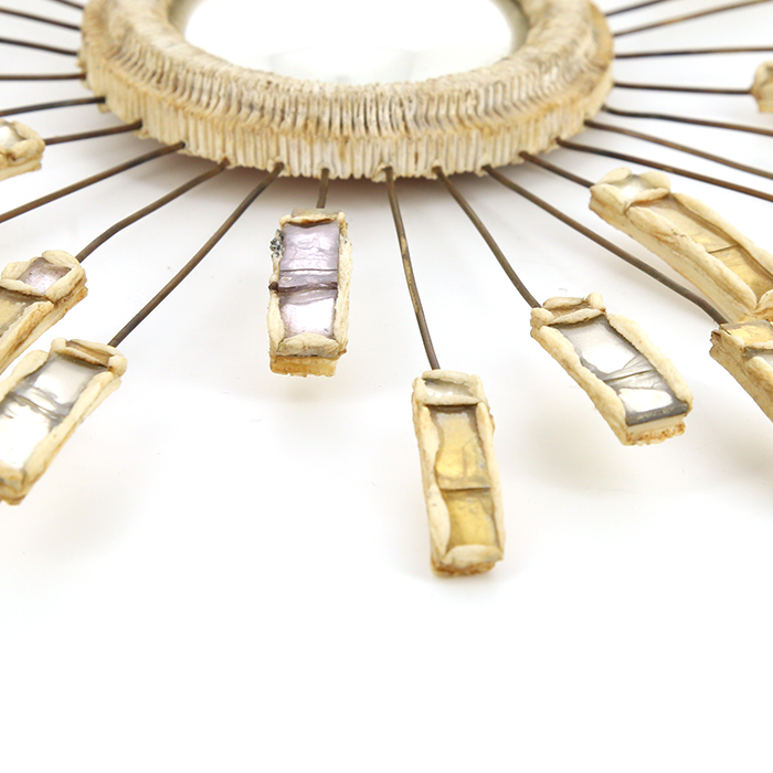 Line Vautrin, miroir sorcière "Etincelle", en talosel et miroirs, avec son certificat d'authenticité, de la fin des années 1960 - Detail D3