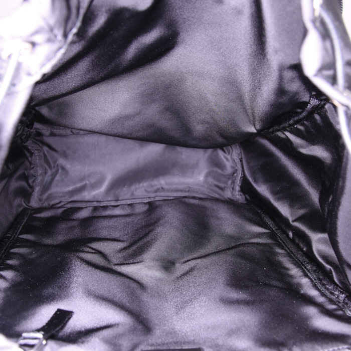 Sac à dos Prada Re-nylon en tissu noir - Detail D2