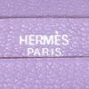 Billetera Hermès Béarn en cuero Mysore color lila - Detail D3 thumbnail