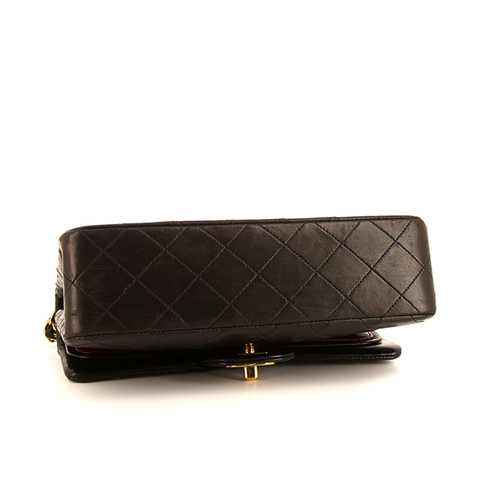 Chanel Timeless handbag in black quilted leather - Detail D5
