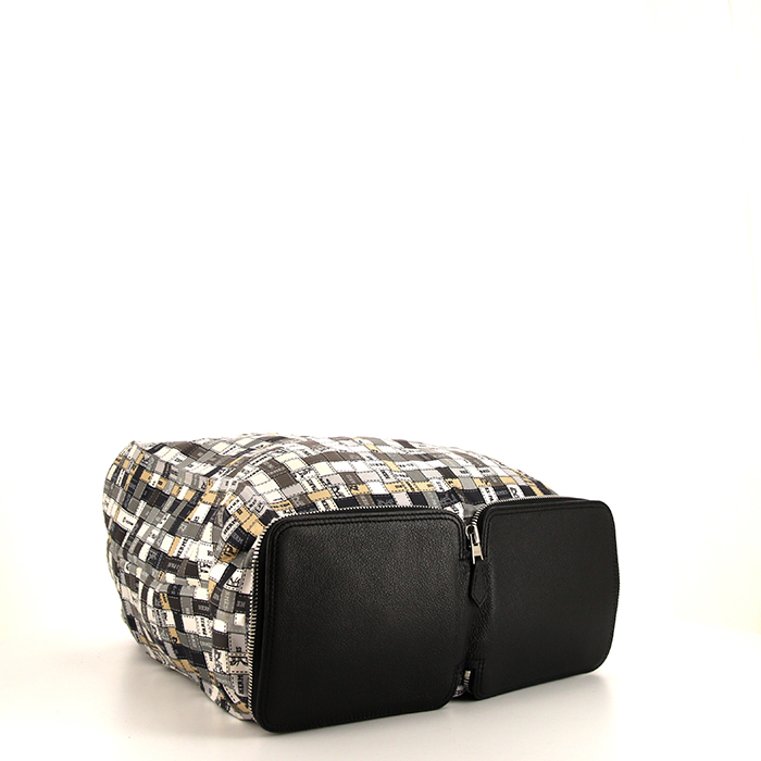 Bolso Cabás Hermes Silky Pop - Shop Bag en lona estampada gris y negra y cuero negro - Detail D5
