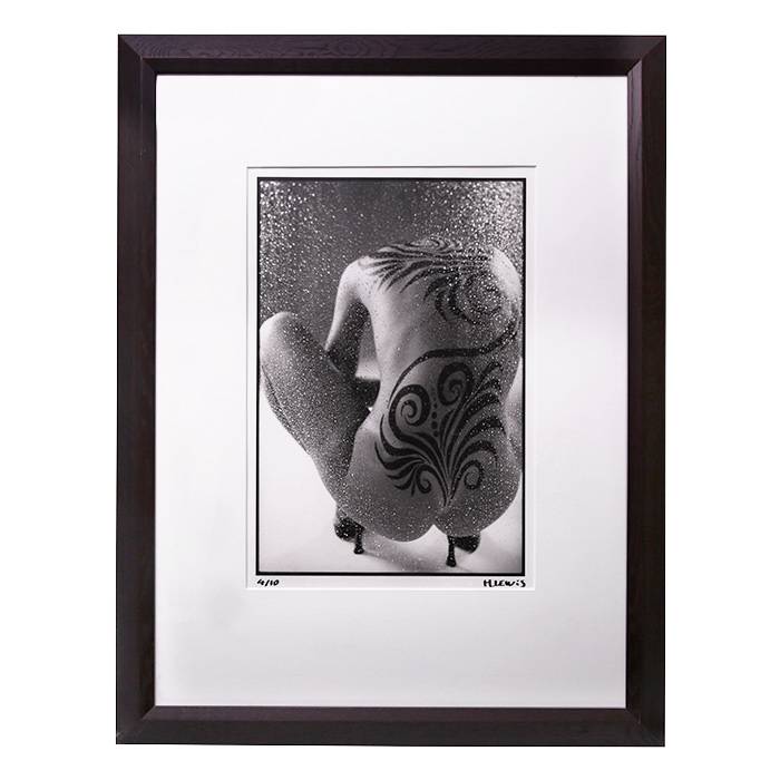 Hervé Lewis, photograph "Beauté tatouée" (Tattooed beauty), gelatin silver print on baryta paper, signed, numbered and framed, from the 1995's - 00pp