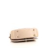 Bolso de mano Chanel Top Handle en cuero acolchado beige rosado - Detail D5 thumbnail