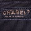 Chanel Boy shoulder bag in black patent quilted leather - Detail D4 thumbnail
