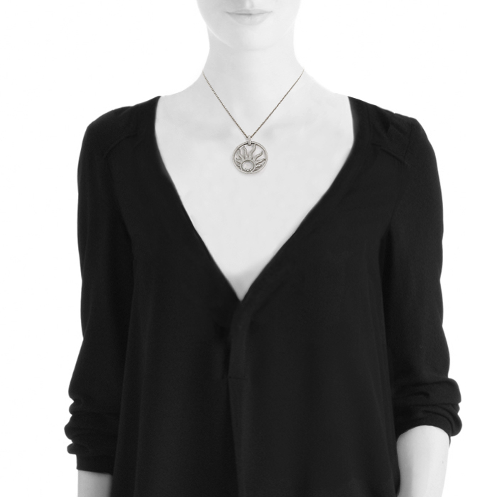 Collana Chopard Happy Diamonds in oro bianco e diamanti - Detail D1