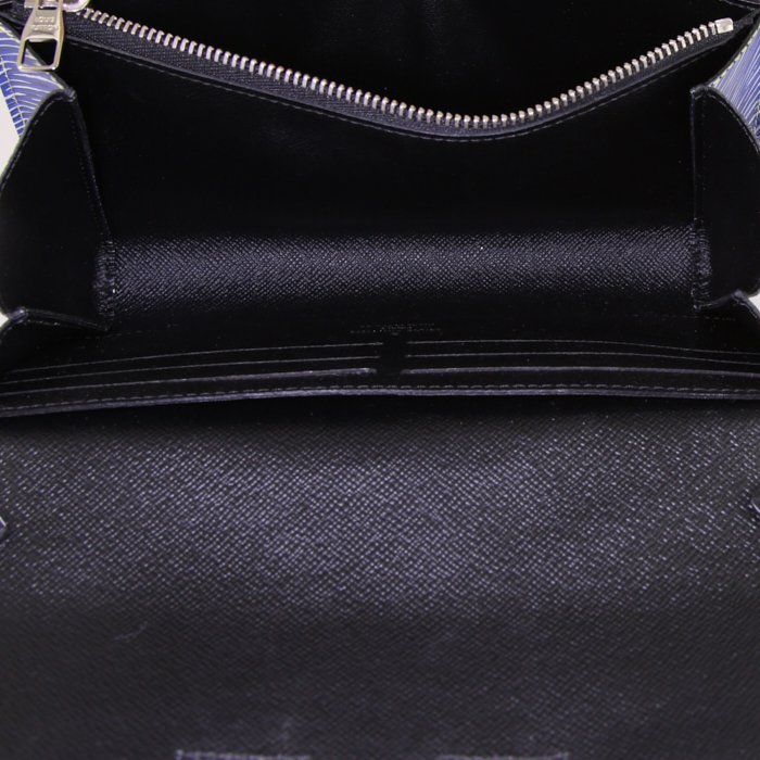 Bolso bandolera Louis Vuitton Twist en cuero azul - Detail D2