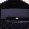 Bolso bandolera Chanel Vintage en satén negro - Detail D2 thumbnail