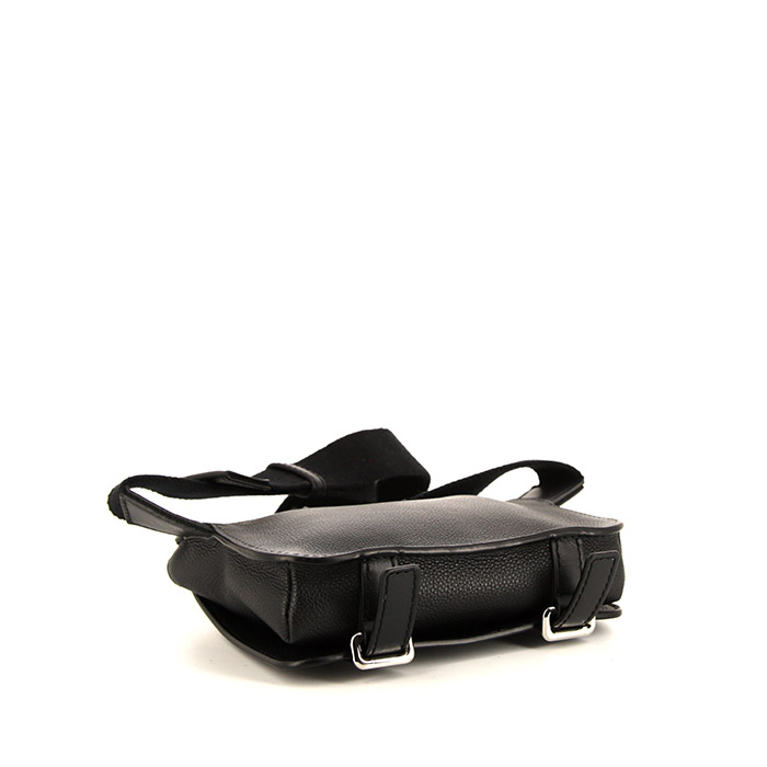 Loewe Military bumbag clutch-belt in black grained leather - Detail D4
