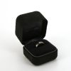 Tiffany & Co Atlas medium model ring in white gold and diamonds - Detail D2 thumbnail