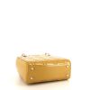 Sac bandoulière Dior Lady Dior mini en cuir cannage jaune-moutarde - Detail D5 thumbnail