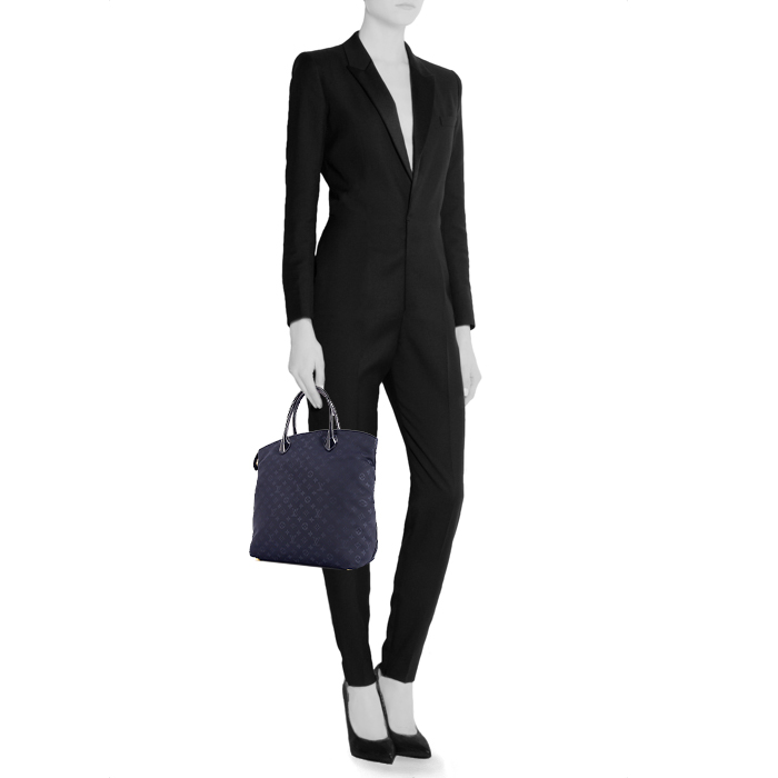 Louis Vuitton Lockit  handbag in blue monogram canvas and navy blue patent leather - Detail D1