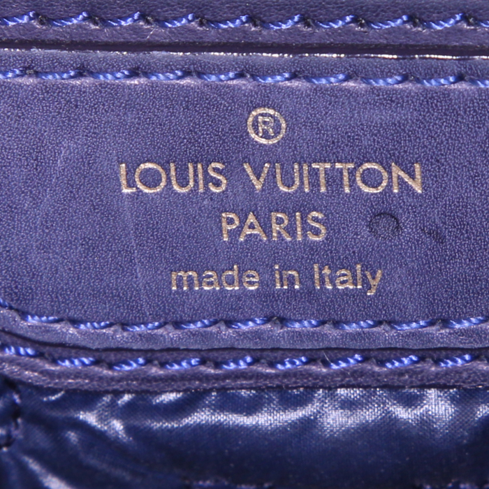 Bolso de mano Louis Vuitton Lockit  en lona Monogram azul y charol azul marino - Detail D3