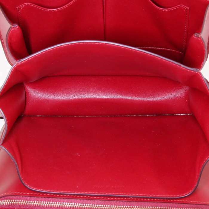 Céline Classic Box shoulder bag in red box leather - Detail D2