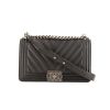 Chanel Boy shoulder bag in black quilted grained leather - 360 thumbnail