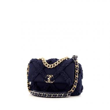 Chanel 19 Shoulder bag 384416