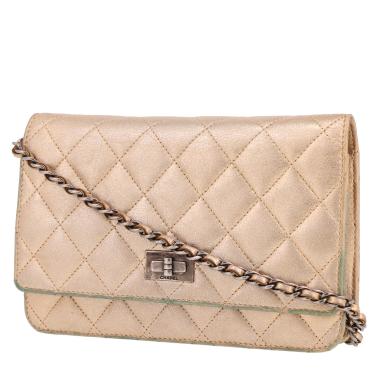 Bolso bandolera Chanel  Wallet on Chain en cuero acolchado dorado