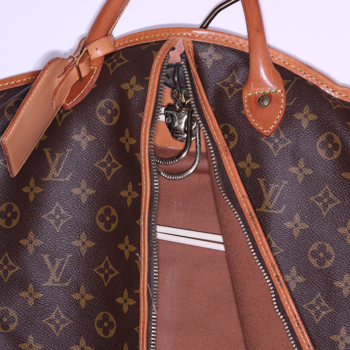 Porte-habits Louis Vuitton Porte-habits en toile monogram marron et cuir naturel - Detail D4