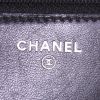Borsa a tracolla Chanel Wallet on Chain in pelle trapuntata nera con decoro floreale - Detail D3 thumbnail