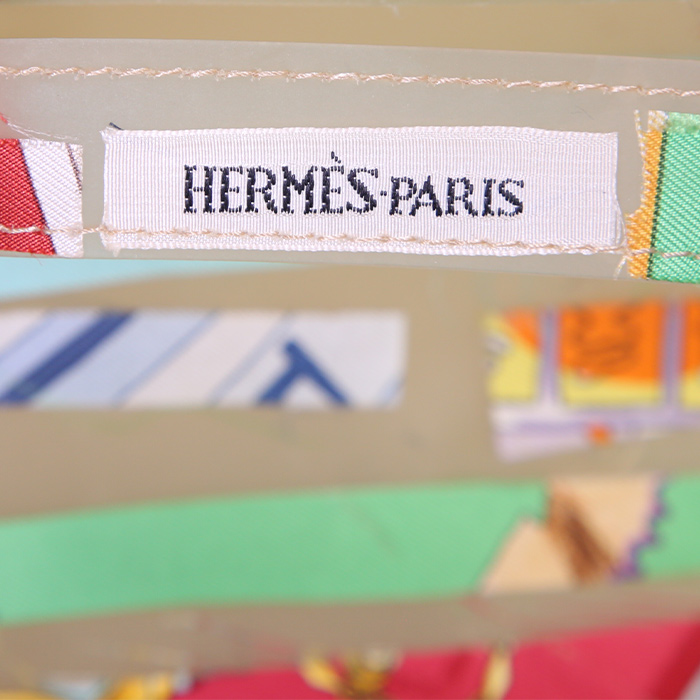 Hermès Cas du Sac small model handbag in off-white synthetic fabric and multicolor silk - Detail D3