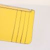 Bolsito de mano Loewe Wallet en cuero amarillo - Detail D4 thumbnail