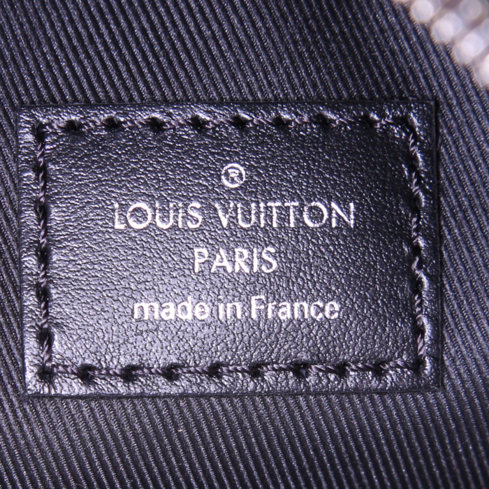Sac à dos Louis Vuitton Josh en toile damier graphite gris Graphite et cuir noir - Detail D3