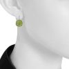 Pomellato Shéhérazade earrings in white gold,  yellow gold and peridots and in diamonds - Detail D1 thumbnail