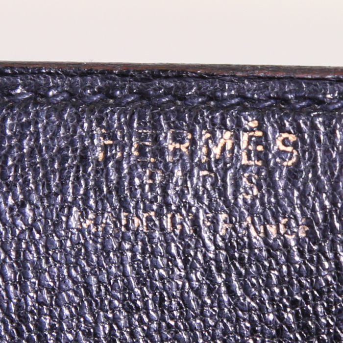 Sac à main Hermès Cocarde en cuir bleu-marine - Detail D4
