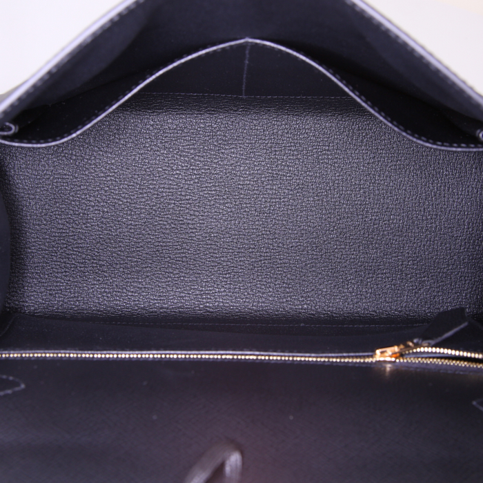 Bolso de mano Hermes Kelly 28 cm en cuero epsom negro - Detail D3
