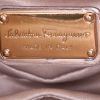 Salvatore Ferragamo Vara Bow Bag handbag in gold leather - Detail D4 thumbnail