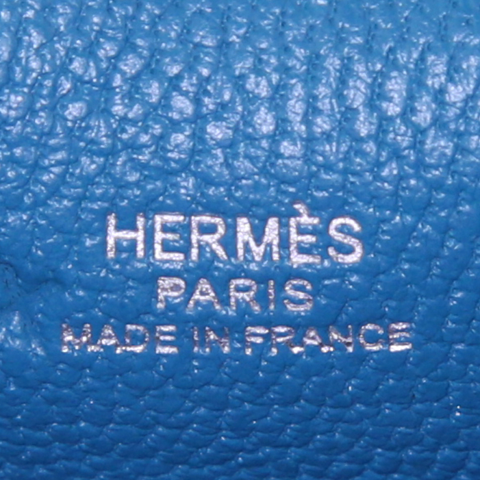 Sac Hermès Kelly Twilly bag charm en cuir Swift Bleu Izmir et soie - Detail D2