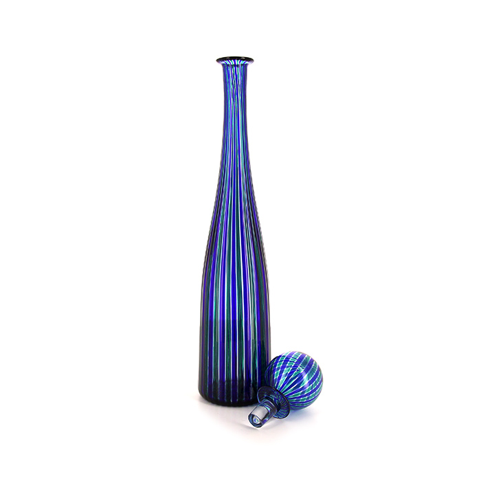 Gio Ponti & Paolo Venini, "Morandiane" bottle, in Murano glass, Venini Factory, signed and dated, from 1988 - Detail D1