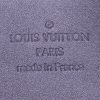 Portefeuille Louis Vuitton Zippy en cuir verni blanc - Detail D3 thumbnail