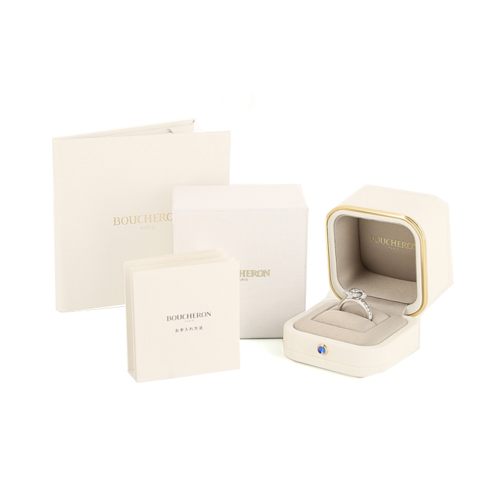 Anello Boucheron Pivoine in oro bianco e diamanti - Detail D2