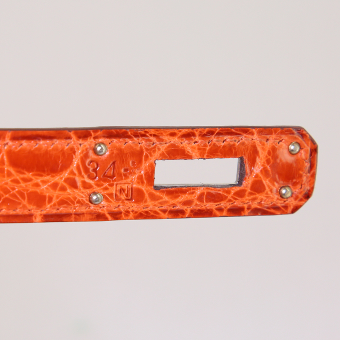 Hermès Kelly Cut pouch in orange niloticus crocodile - Detail D4