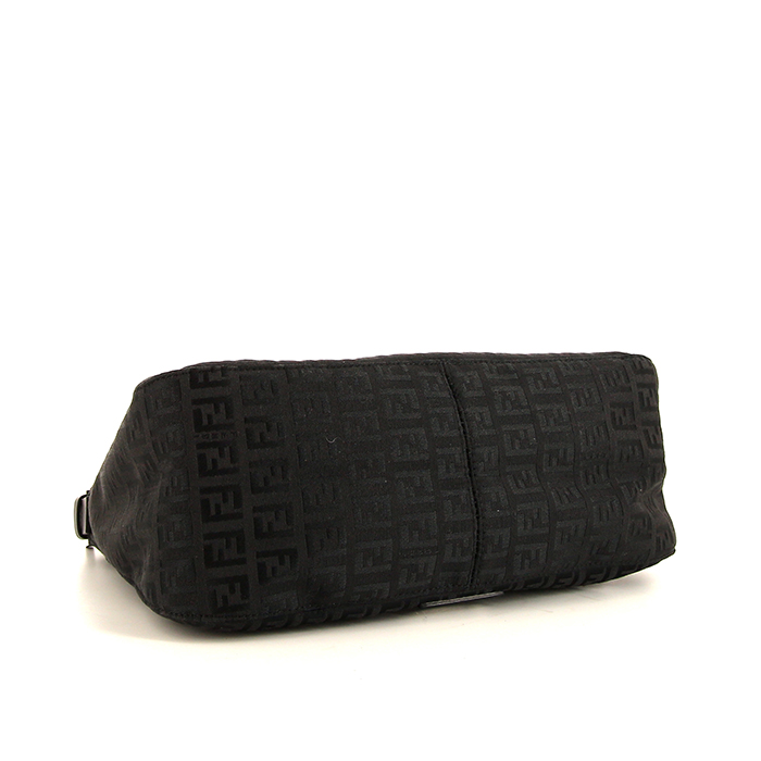 【FENDI】 black leather mamma baguette large （関税送料込） Mamma Baguette Large Leather Black | Fendi