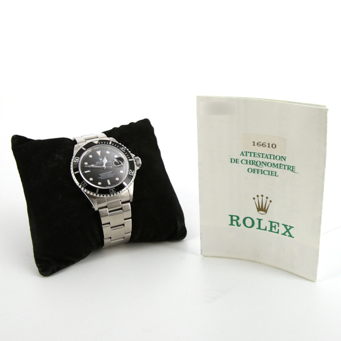 Montre Rolex Submariner Date en acier Ref :  16610 Vers  1996 - Detail D2