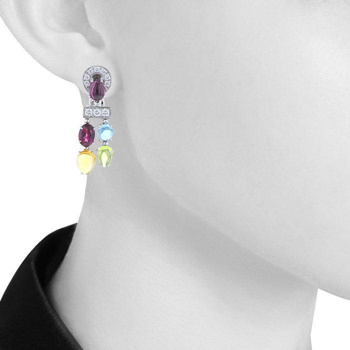 Paire de boucles d'oreilles articulée Bulgari Allegra en or blanc,  diamants et pierres de couleurs - Detail D1