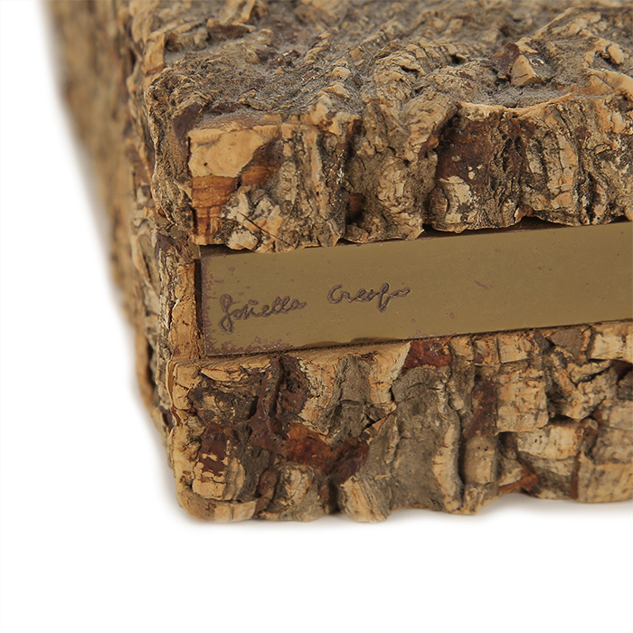 Gabriella Crespi, ensemble de la série "Sughero" comprenant une boîte et un pot à crayons, en liège et laiton, signé, de 1975 - Detail D4