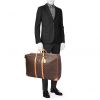 Borsa weekend Louis Vuitton Porte-habits in tela monogram marrone e pelle naturale - Detail D2 thumbnail